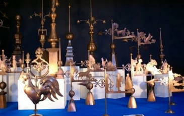 Exposition de Maurice Balligand, artisan d'art girouettier