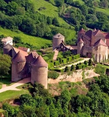 Visite guidée du château de Berzé