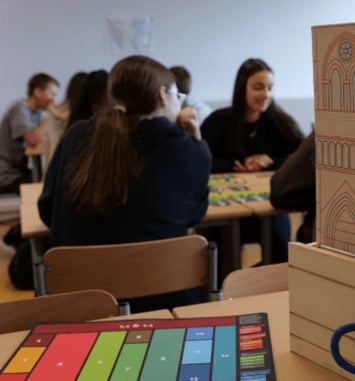 On joue à la Micro-Folie