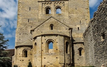 Visite commentée de l'église romane Saint-Hippolyte, site clunisien