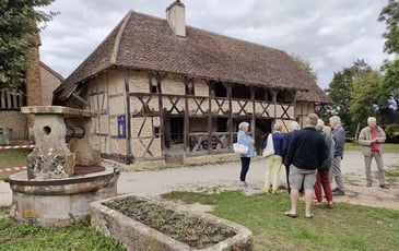 Une ferme bressane à pans de bois