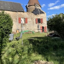 Visite guidée du vieux château de Chissey-en-Morvan