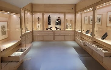 Visite flash de la salle des bois gravés rénovée