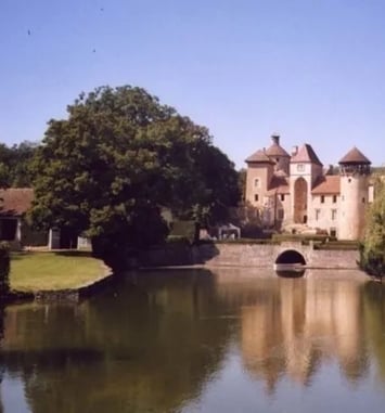 Visite du château fort de Sercy