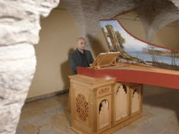 Un instrument à découvrir: le claviorganum